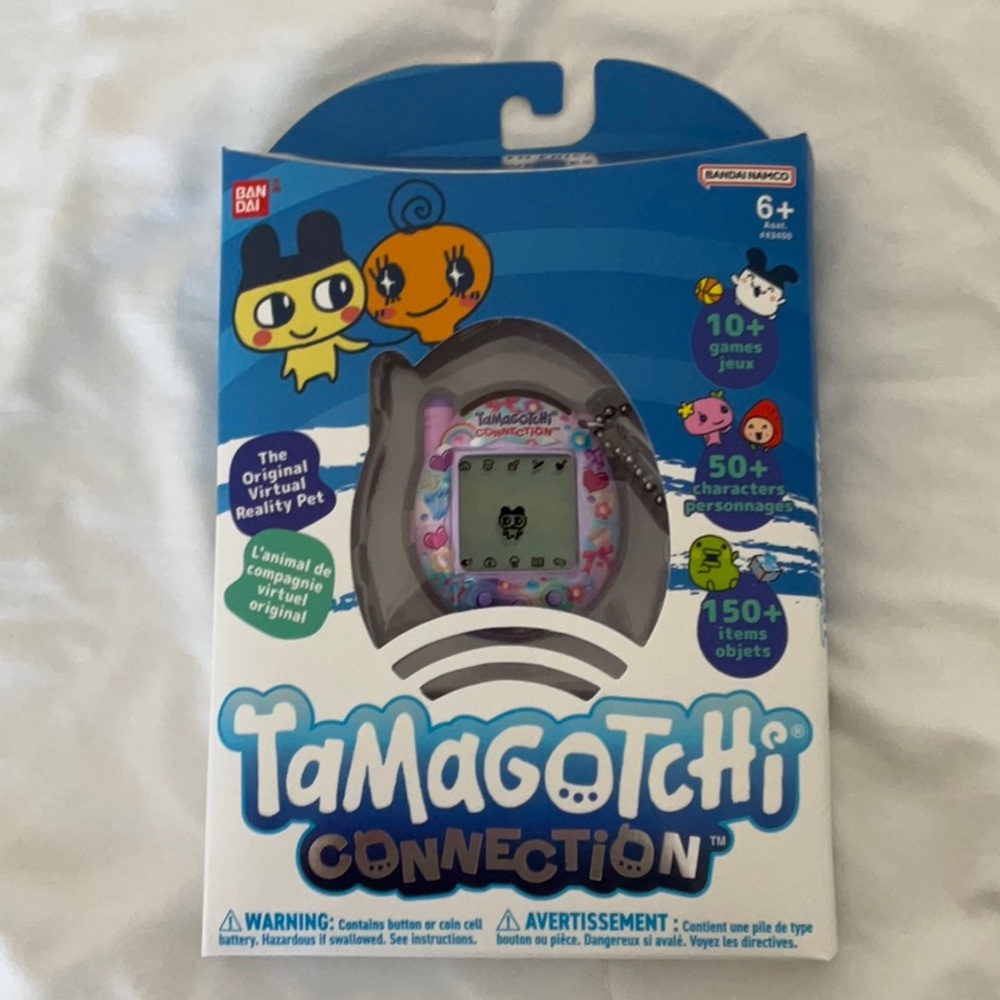 ⭐️ LIMITED EDITION NWT ⭐️ Tamagotchi Connection-Sweet Charm
